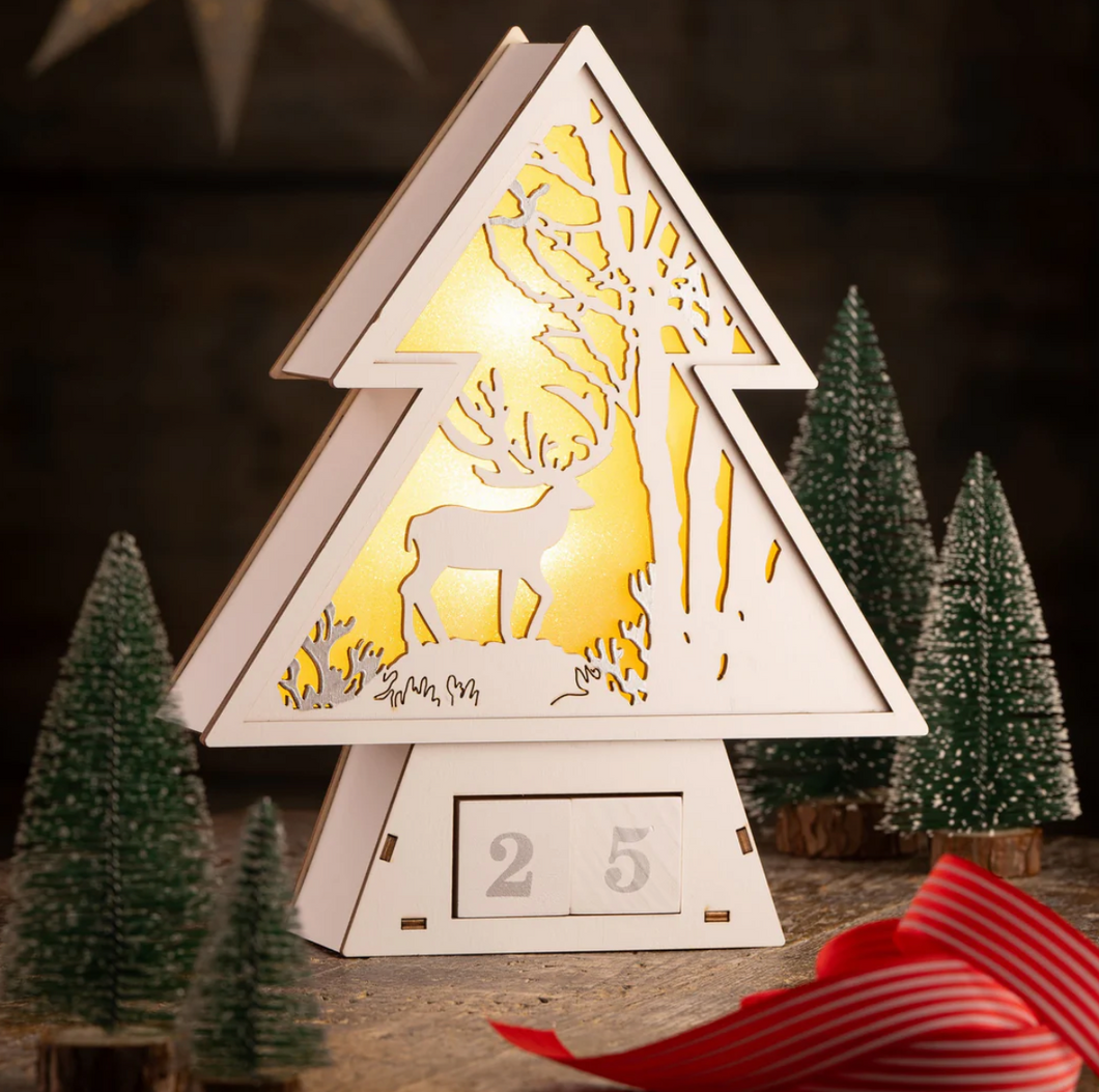 Belleek Christmas – Reindeer Advent Wooden LED - 9581
