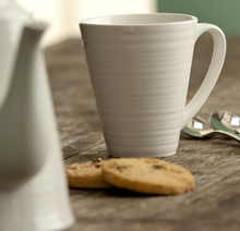 Load image into Gallery viewer, Belleek - Ripple Tea Set
