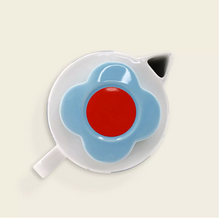 Load image into Gallery viewer, Orla Kiely - Teapot
