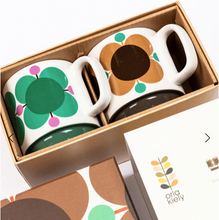 Load image into Gallery viewer, Orla Kiely - Orla Kiely Set Of Two Mugs Atomic Flower Jewel/Latte
