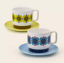 Load image into Gallery viewer, Orla Kiely - Cappuccino Set Atomic Flower
